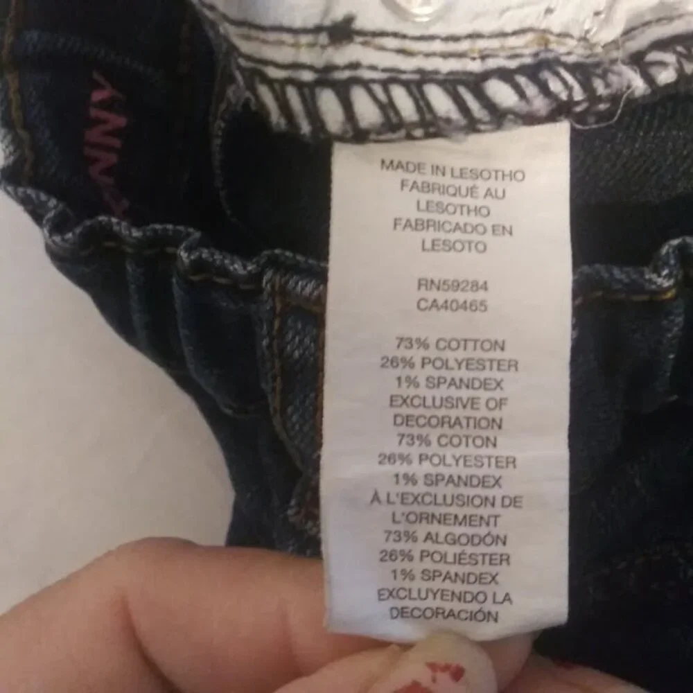 The Children's Place girls size 5 super skinny blue jeans